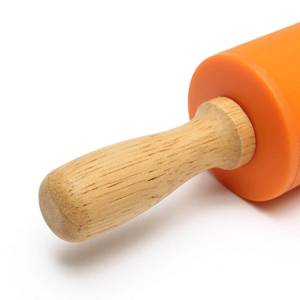 8.6Inch Non-stick Silicone Rolling Pin Pastry Dough Wooden Roller Pastry Tools Orange (Orange)