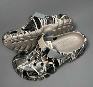 Road Side Teal Clogs-flowery Clogs