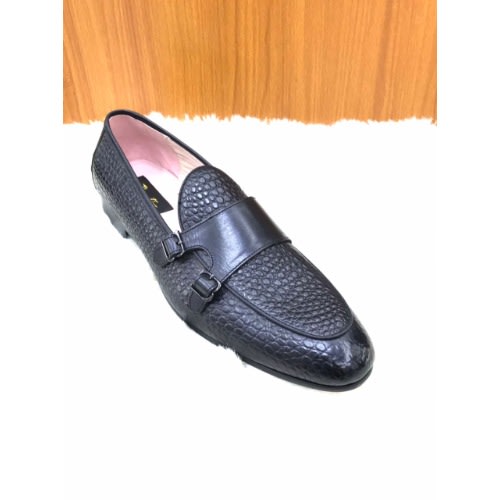Men's Buckle Side Derby Shoe