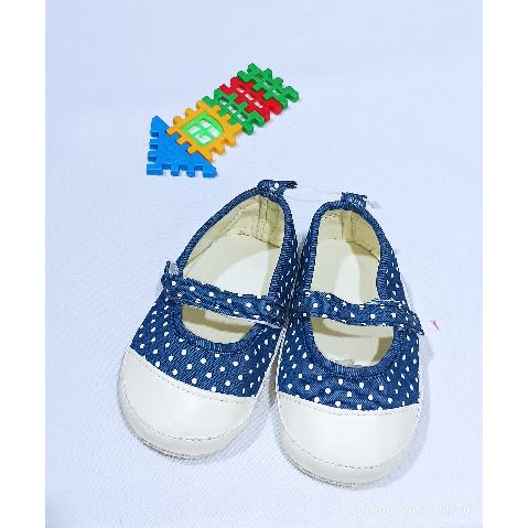 Girl Polka Dot Shoe