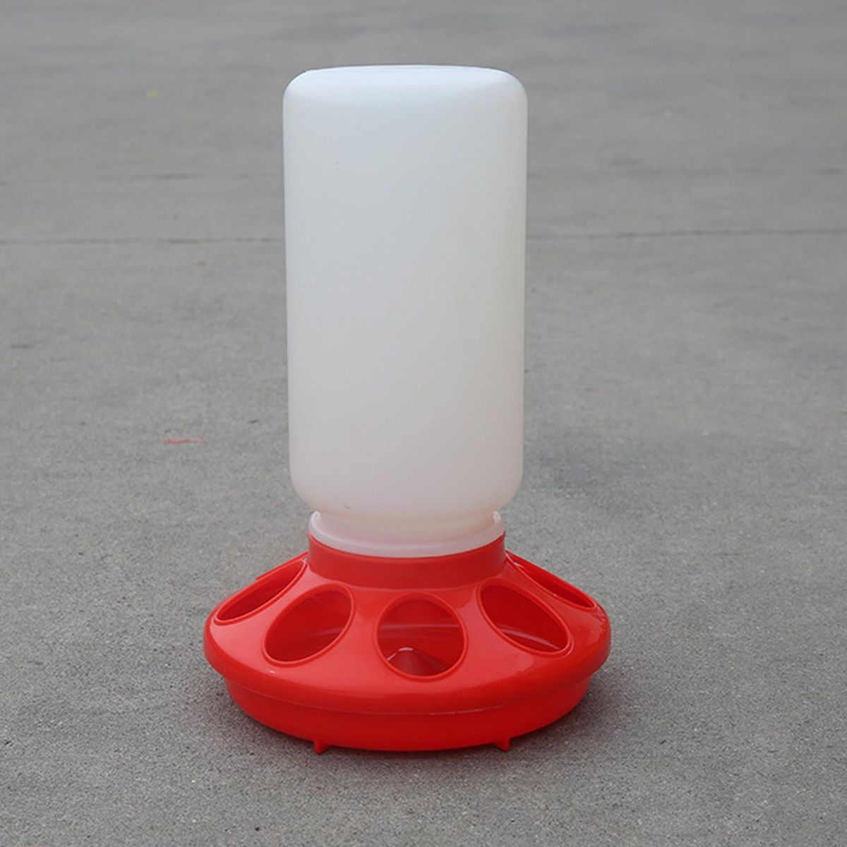 Easy to Clean Chicken Feeder Feather-friendly Poultry Feeders 2 Pack Red