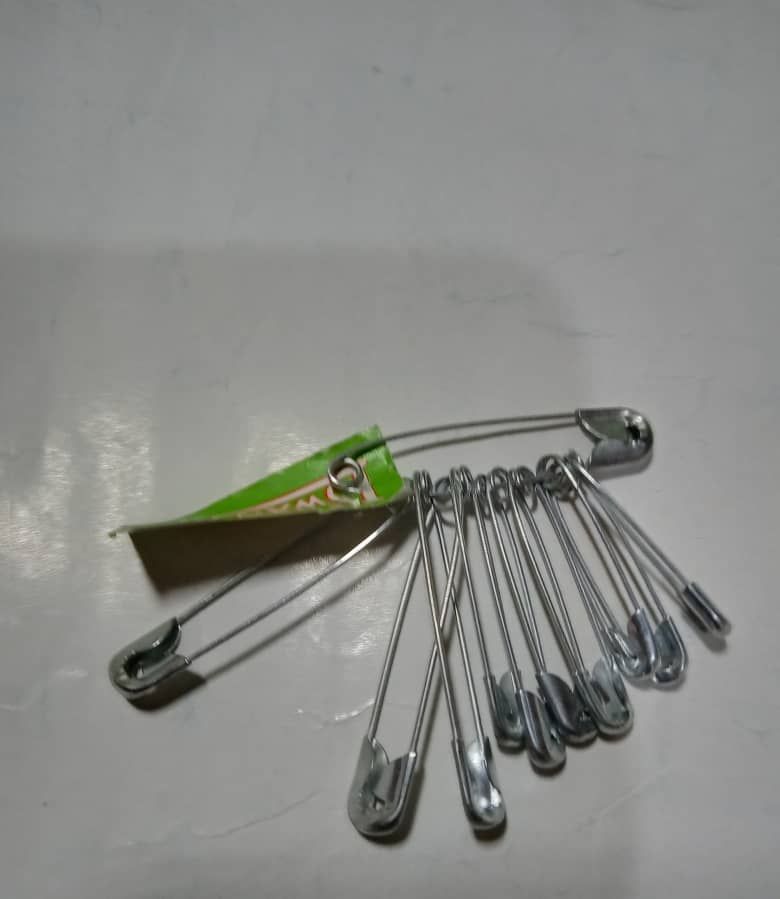 24pcs Multi Purpose Pins - Medium Size