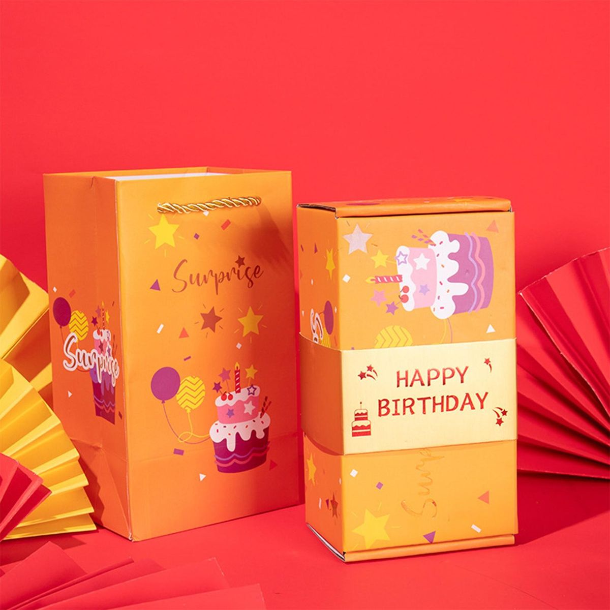 High-quality Cardboard Gift Box Surprise Bounce Gift Box for Gifting Yellow