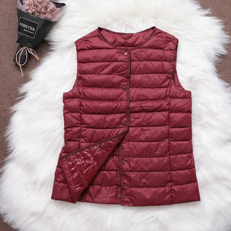 2022 Autumn/Winter New Light and Thin Down Coat Women's Inner Vest Round Neck Wearing Neckless