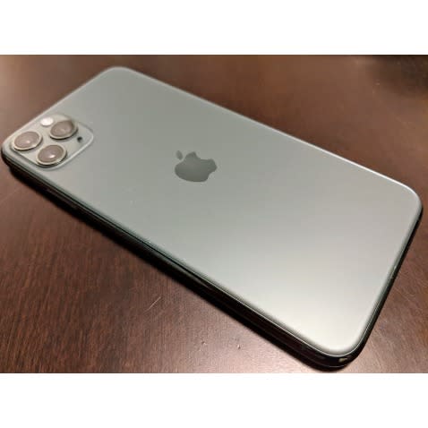 iPhone 11 Pro Max -6.5" - 64GB ROM - 4GB RAM - Preowned