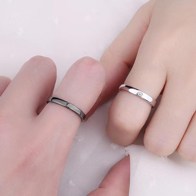 D041 Japanese and Korean fashion sun, moon and stars open ring men and women creative star and moon couple pair ring jewelry set of men and women