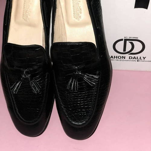 Black Croc Skin Ridge Loafers With Tassels