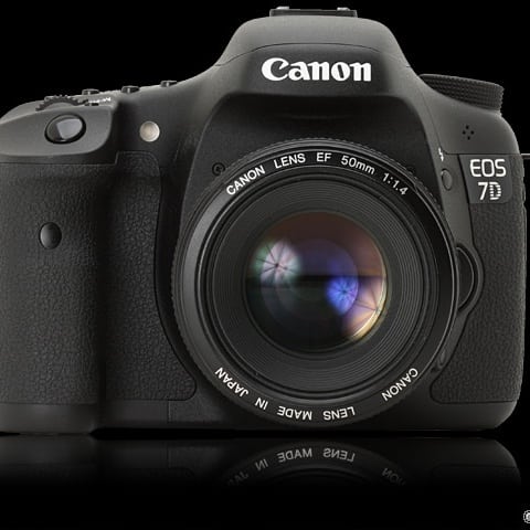 EOS 7D