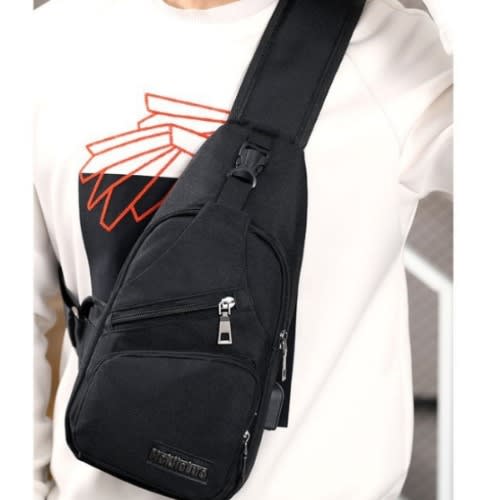 Shoulder Bag With USB Charging Port-Black