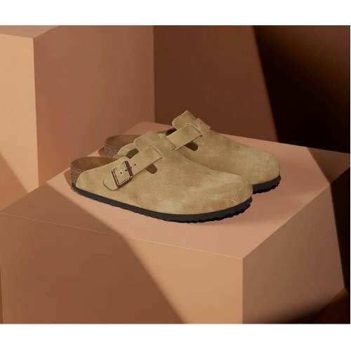 Realwon Classic Brown Leather Suede Slipper