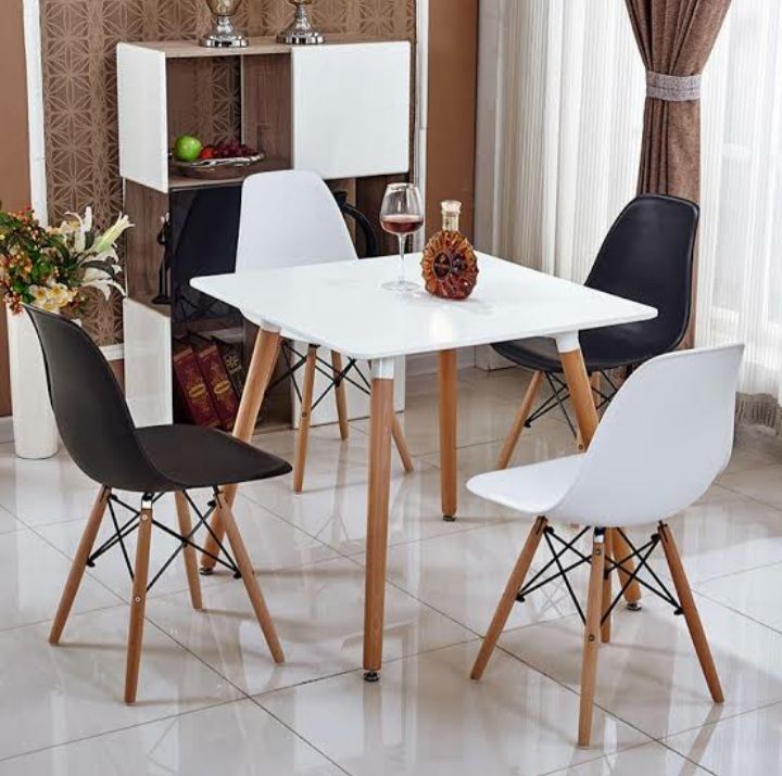 Rectangular Dining Table + 4 Plastic Chairs