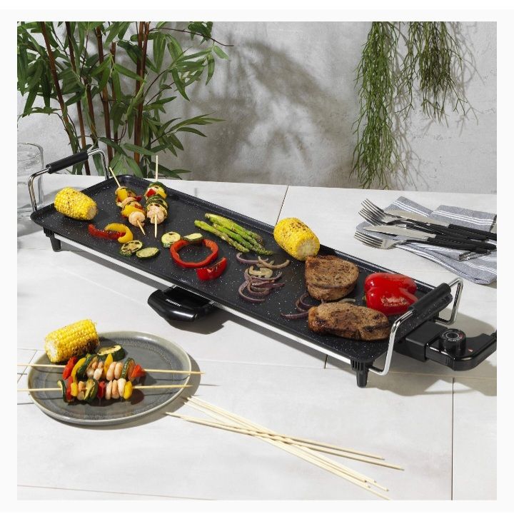 Teppanyaki Grill With Adjustable Temperature Controls, 2000W