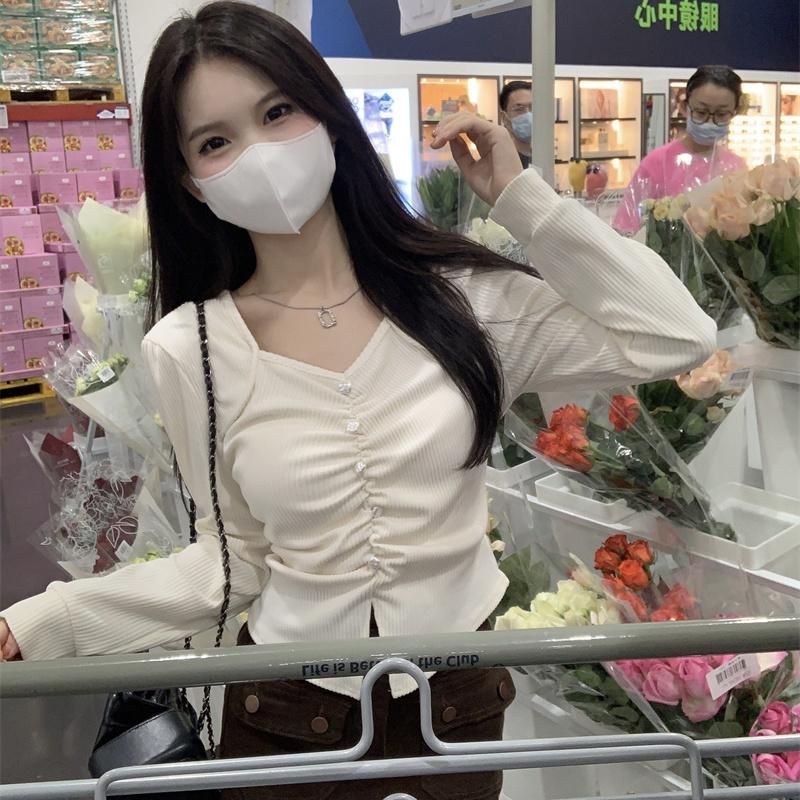 Plus Size Temperament Pleated Square Neck T-shirt Bottoming Shirt for Women Autumn and Winter 2022 New Design Sense Long Sleeve Short Top