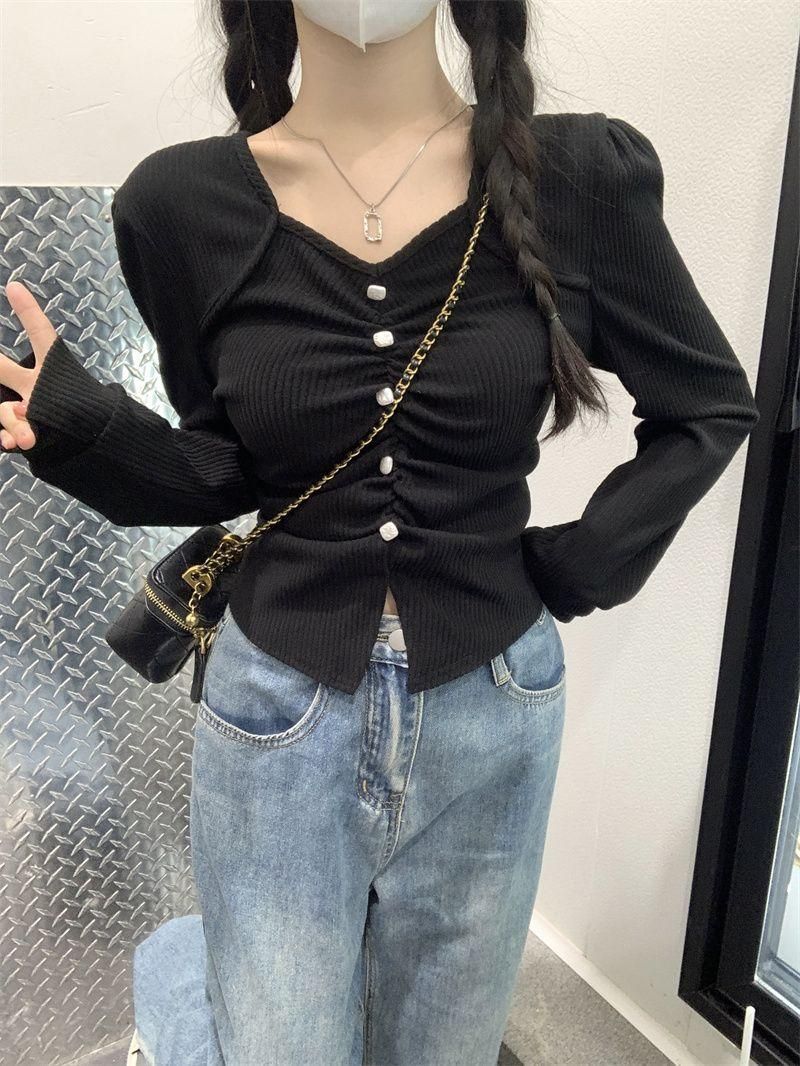 Plus Size Temperament Pleated Square Neck T-shirt Bottoming Shirt for Women Autumn and Winter 2022 New Design Sense Long Sleeve Short Top