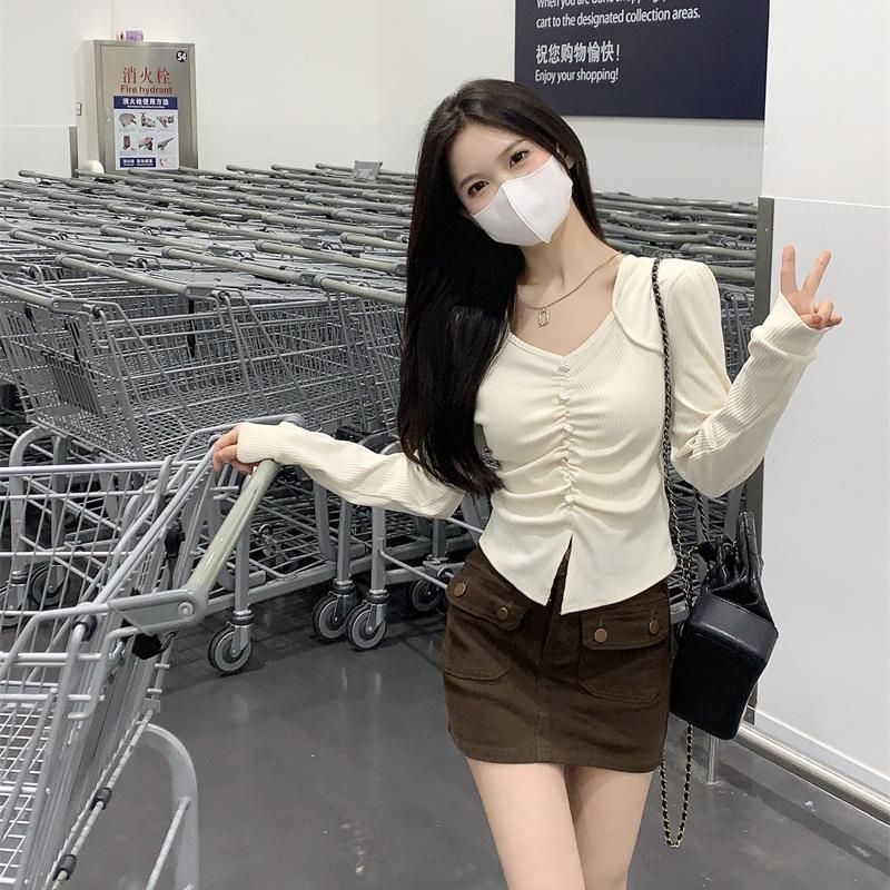 Plus Size Temperament Pleated Square Neck T-shirt Bottoming Shirt for Women Autumn and Winter 2022 New Design Sense Long Sleeve Short Top