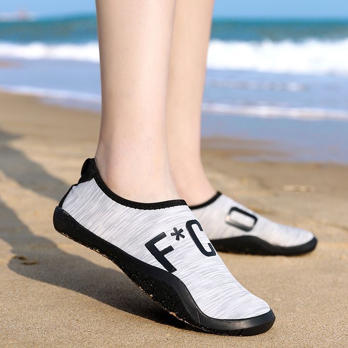 Big Size Water Shoes Beach Diving Yoga Shoes-White