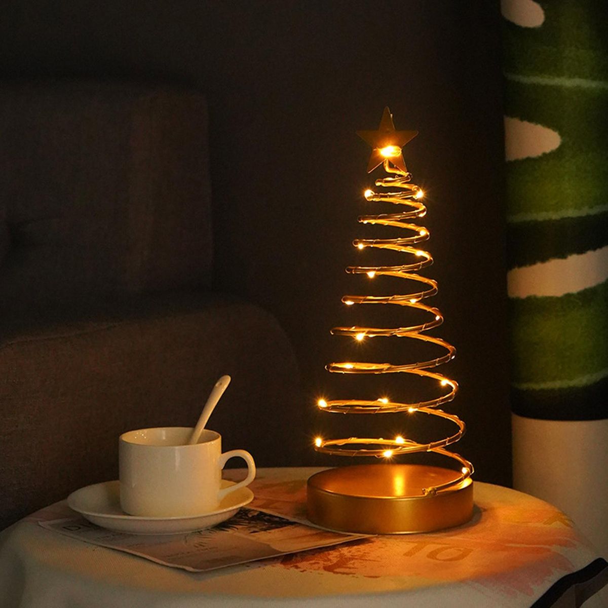 Iron Spiral Star Lamp Christmas Room Decoration Warm Night Light Small Lightweight Desktop Decoration
