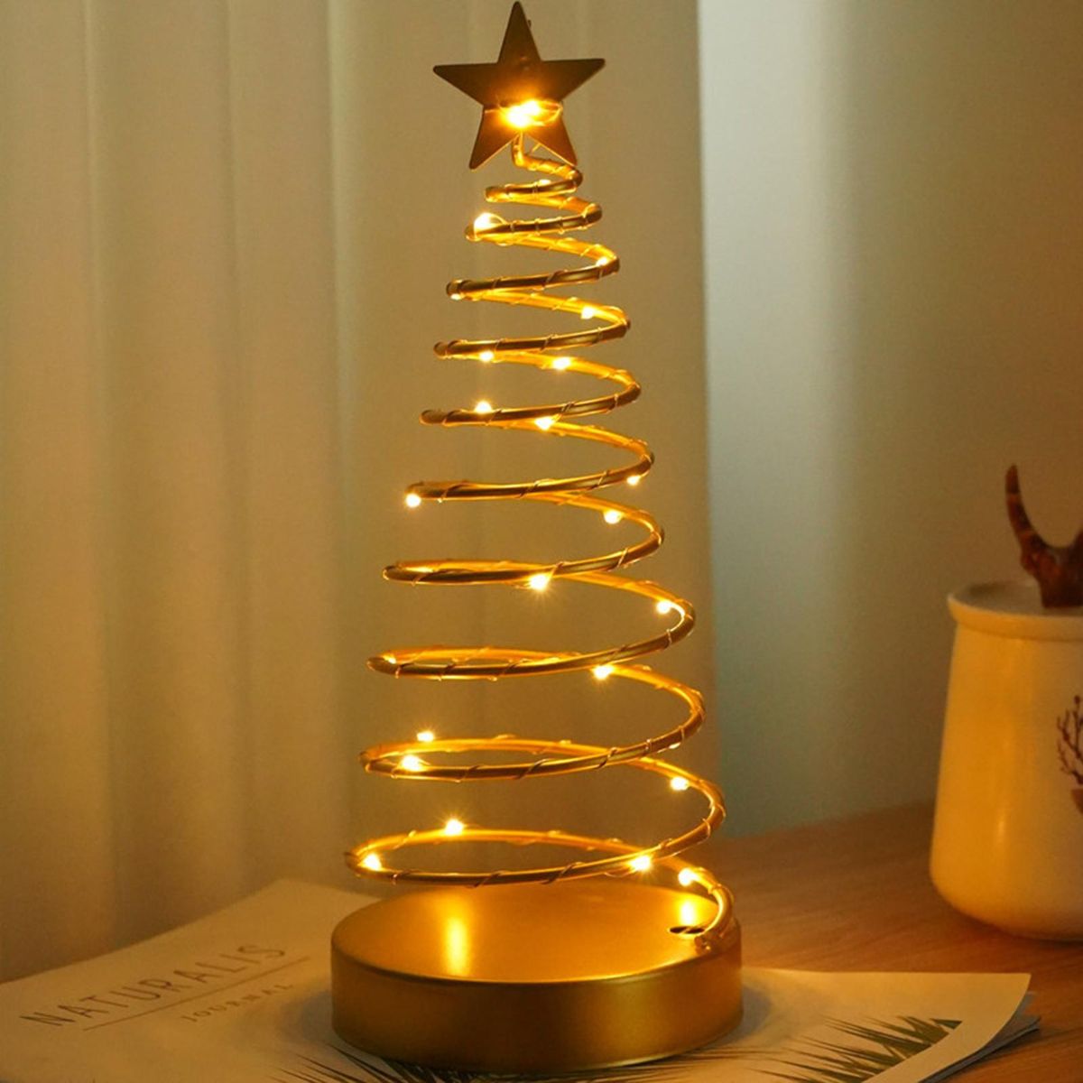 Iron Spiral Star Lamp Christmas Room Decoration Warm Night Light Small Lightweight Desktop Decoration