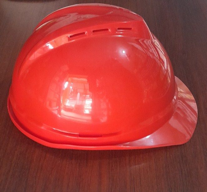 V-GARD VENTED SAFETY HELMET, HARD HAT