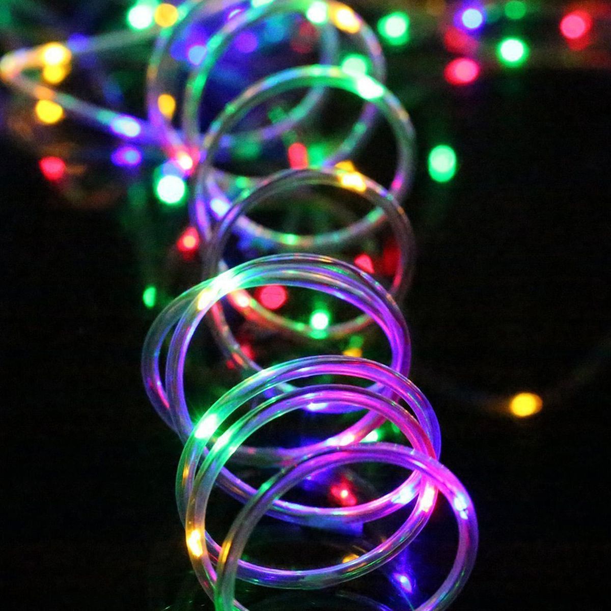 5Meters/16.4Ft 50LEDs Rope Light Combination In waves Sequential Slo-glo Chasing/flash Slow Fade Twinkle/flash Steadys on 8 Different Lighting Effects/ IP54 Water Resistance/ 3 * AA Cell Operated for Christmas Xmas Festival H