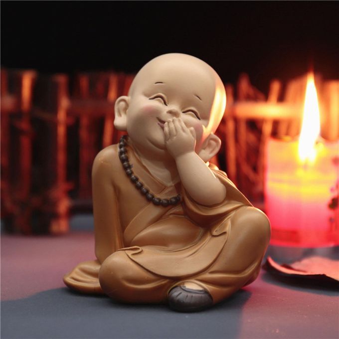 Buddha Statue Cover Mouth Laugh