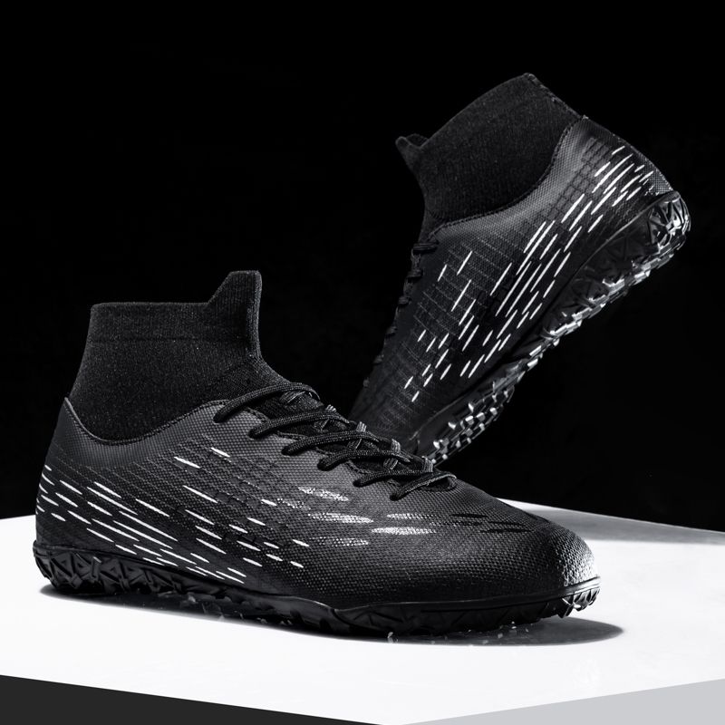Men Cleats Soccer Shoes Fashion Football Boots Short Studs Turf TF Sneakers