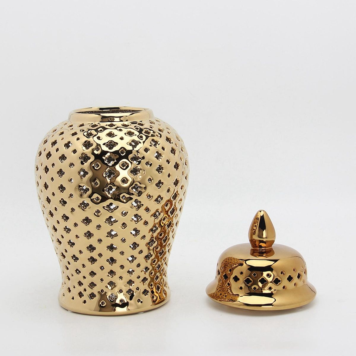 Ginger Jar Pierced Decorative Handicraft Lantern For Display Gift