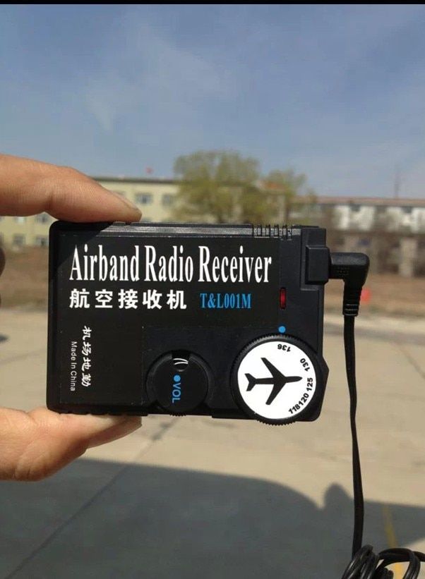 118MHz-136MHz Air Band Radio Receiver Aviation Band Receiver For Airport Ground Free Ship +  Headset