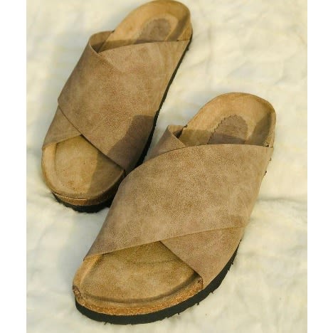 Brown Crossed Suede Pam