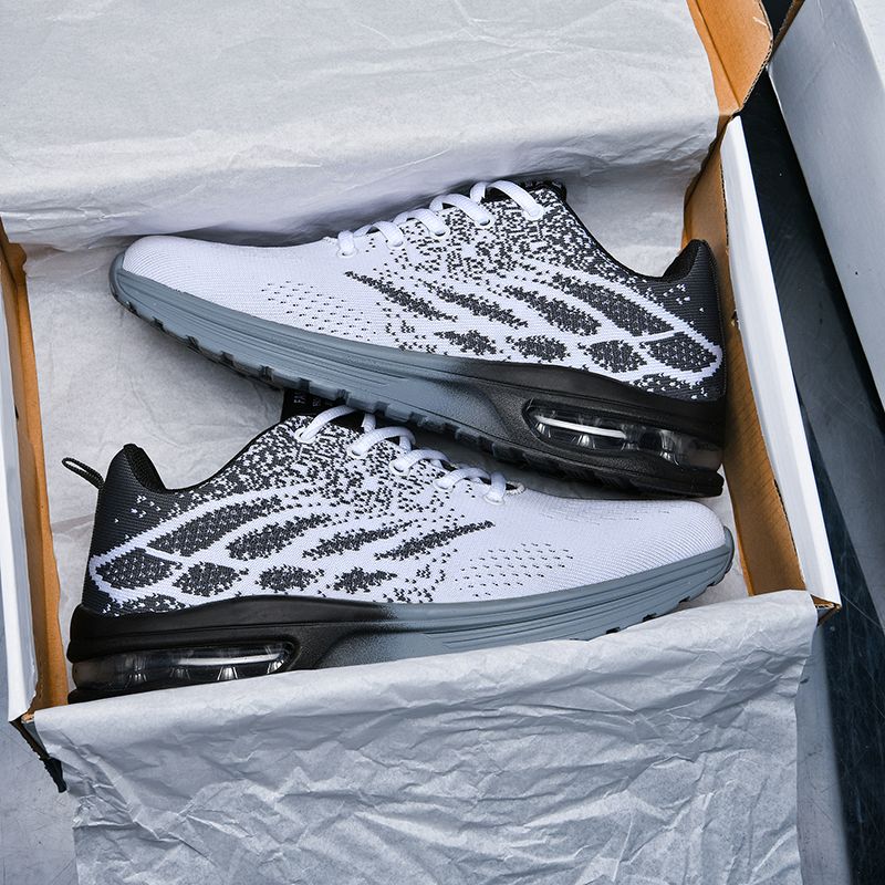 Men's New Trend Fashion Sneakers Running Shoes - Black And White