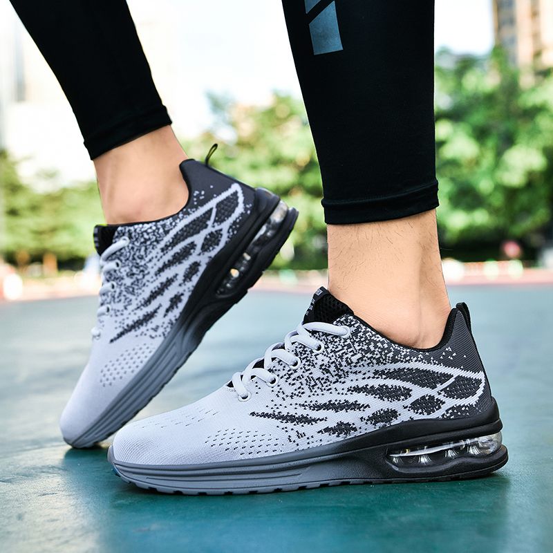 Men's New Trend Fashion Sneakers Running Shoes - Black And White