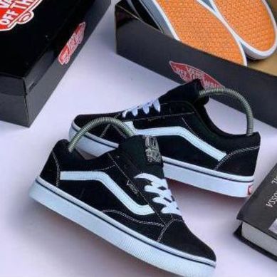 Men's Casual Sneakers- Black  & White