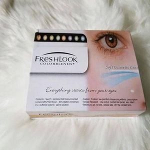 Brilliant Blue- Complete Contact Lens Kit Pack.