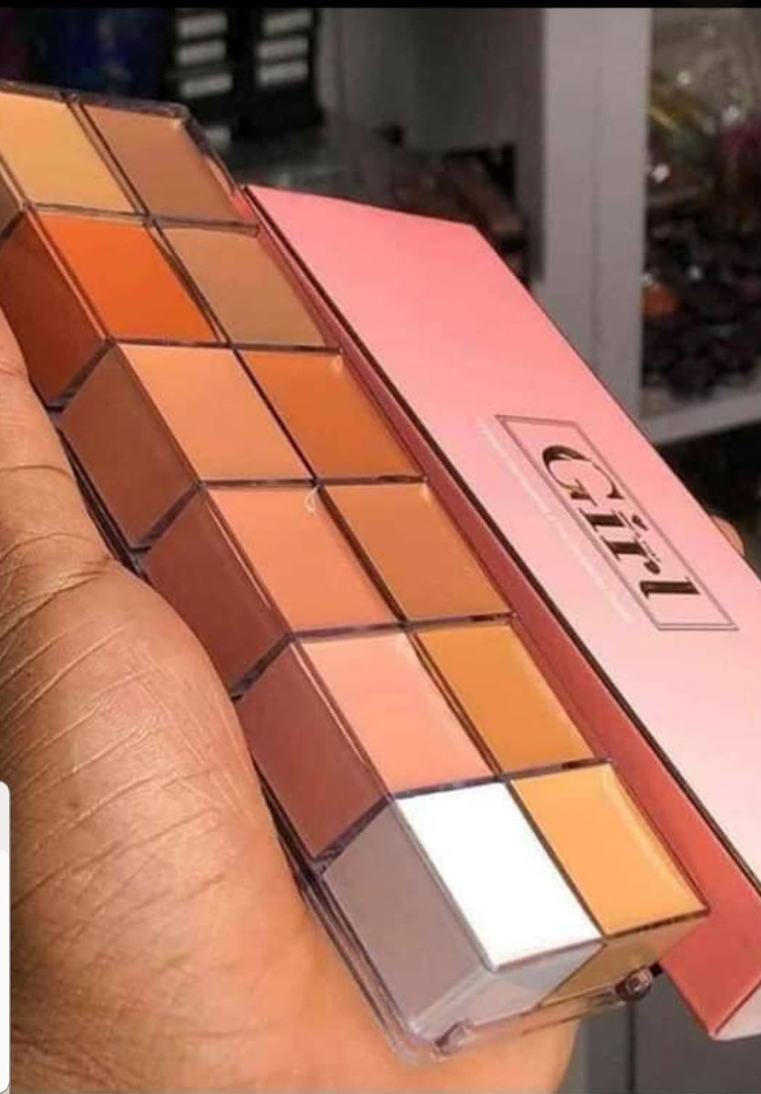 Girl 12 In 1 Concealer Pallet For Eyebrows & Under Eyes