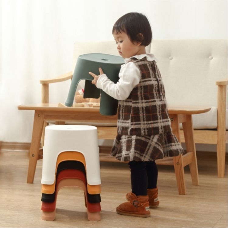 2 PCS Plastic Stools, Colour: Retro Red Children