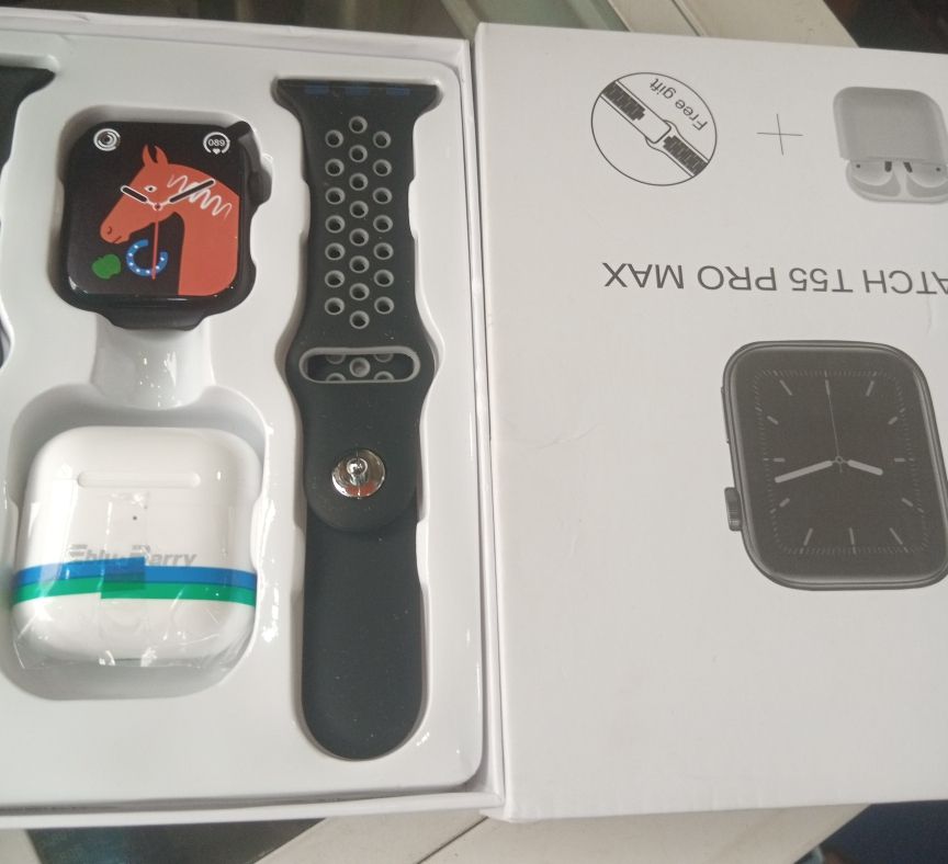 T55 Pro Max Smart Watch Series 8 Combo