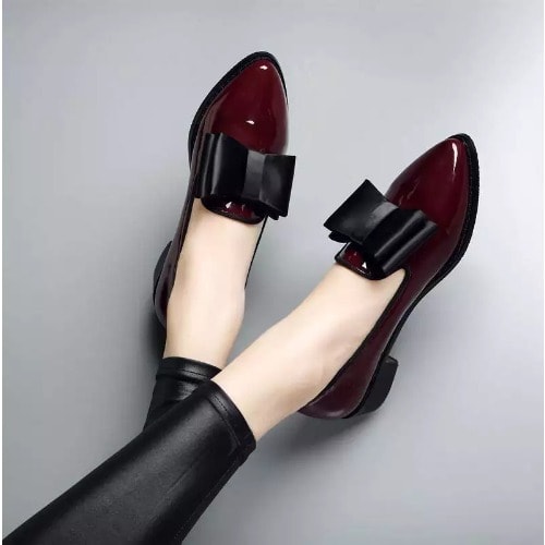 Ladies Shoe