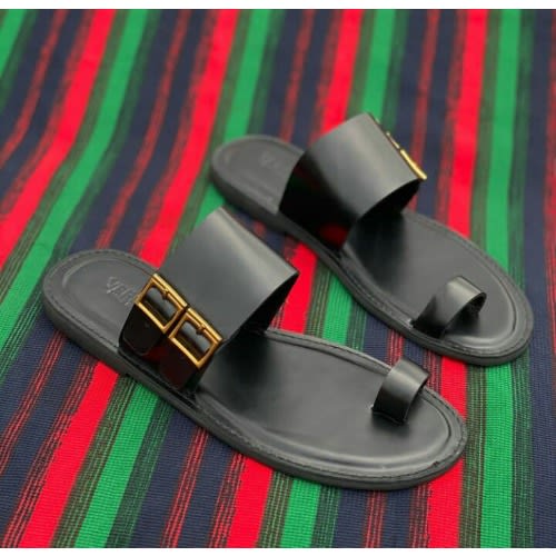 Buckled Male Slippers - Black