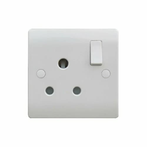 15a  Wall Socket  - 5 Pcs Per Pack -  220/240V - White
