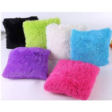 Throw Pillows- 6 Pillows