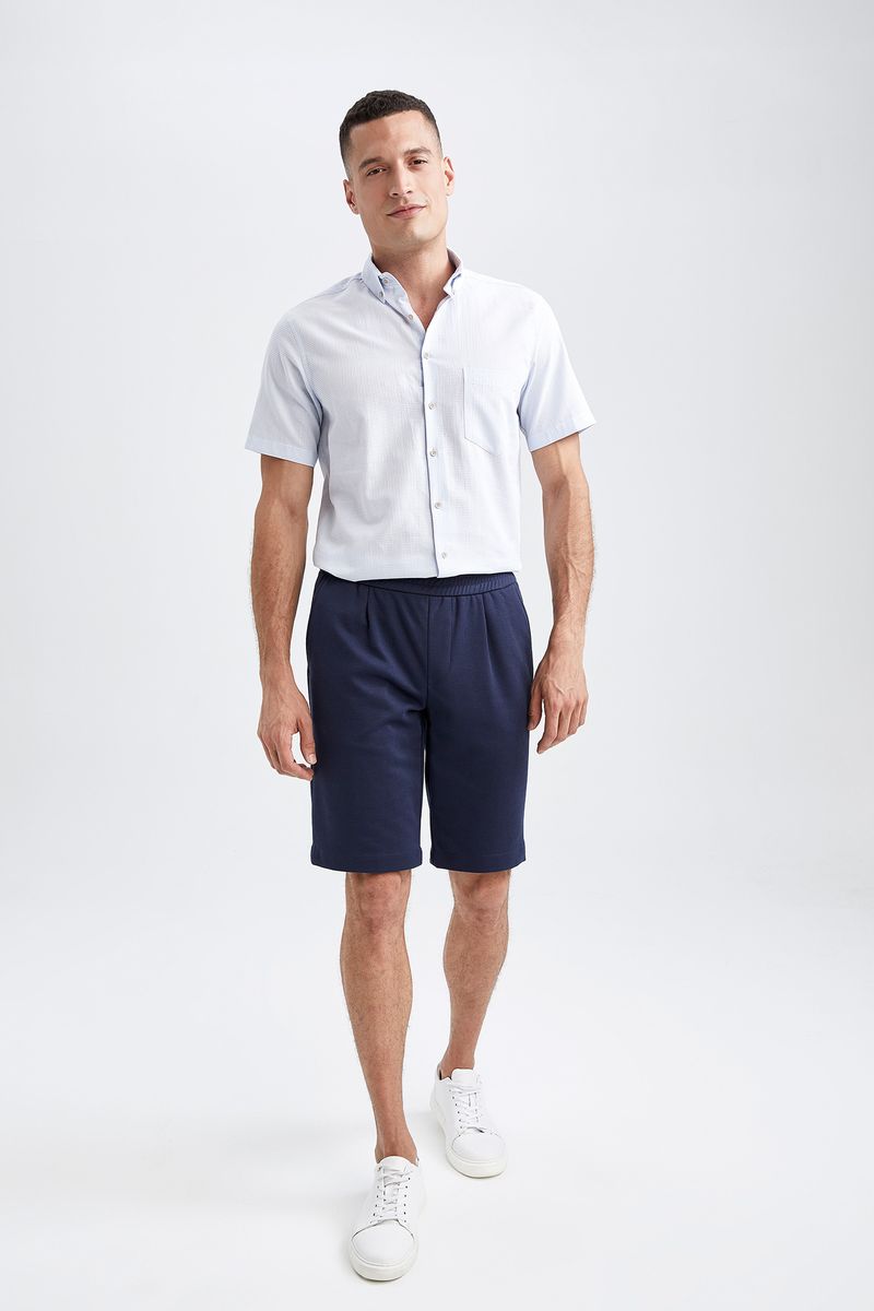 Man Smart Casual Slim Fit Buttondown Polo Neck Woven Short Sleeve Shirt - Blue