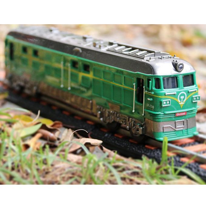 1:87 Alloy Steam Locomotive Traction Engine Trains Toy Model & Green