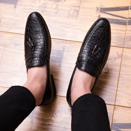 Plus Size 38-47 Crocodile Pattern Slip-on Wedding ShoesWedding Shoes-Black