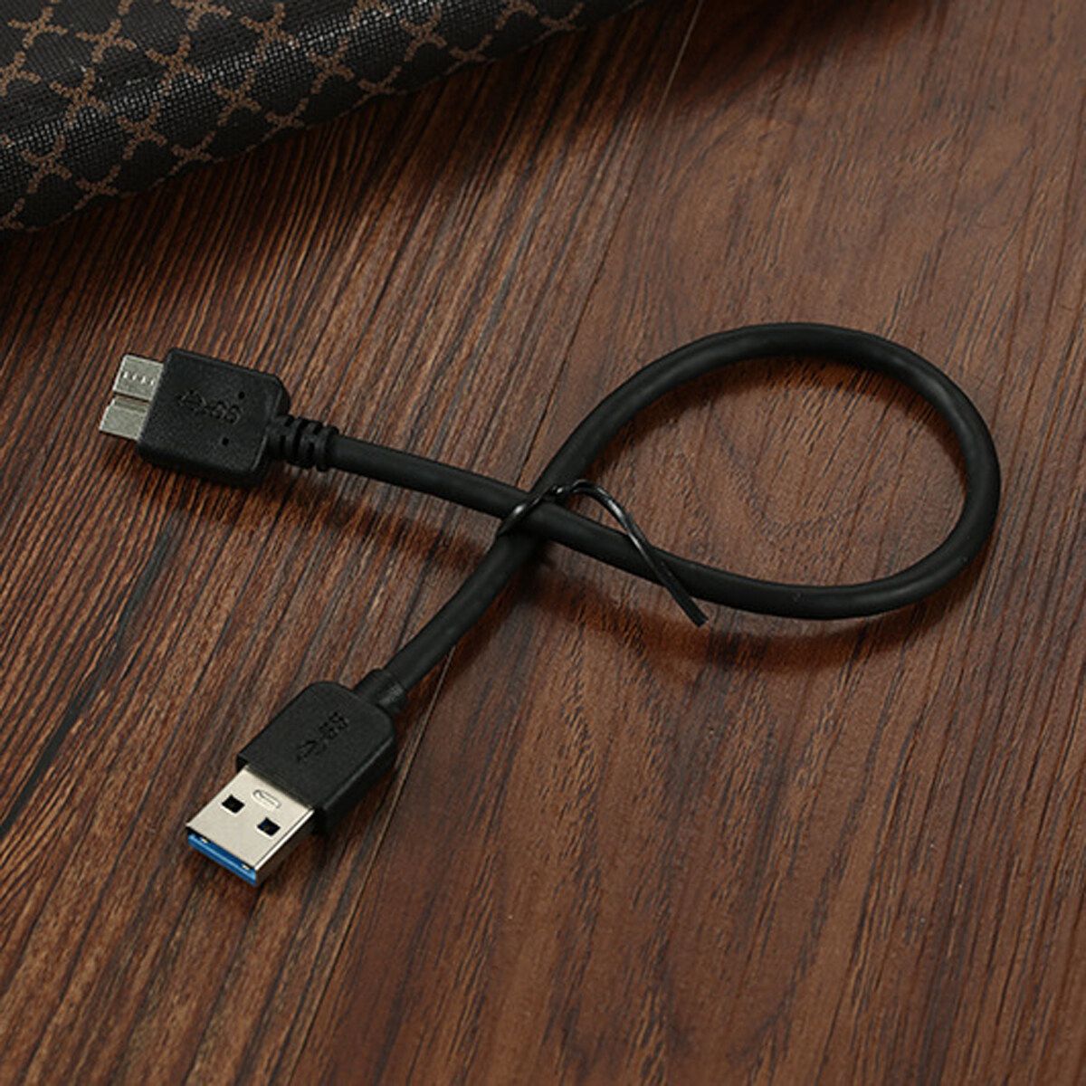 2.5'' SATA HDD SSD External Hard Drive USB 3.0 Mobile Hard Disk 500G/1T/2T 6Gbps