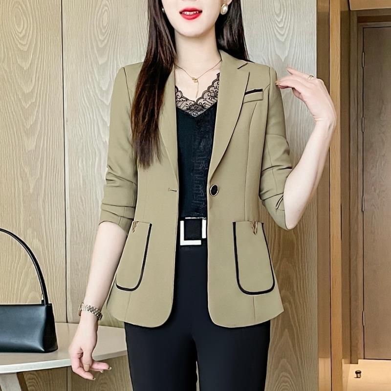 Large Size Women's Clothing High Sense Business Suit Coat Spring and Autumn 2023 New Fashion Temperament Elegant Small Tailored Suit Top