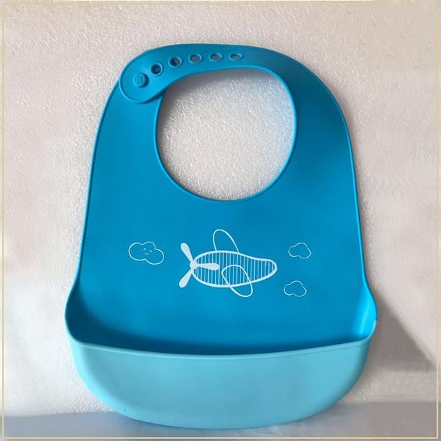 4PCS Waterproof Feeding Baby Saliva Towel
