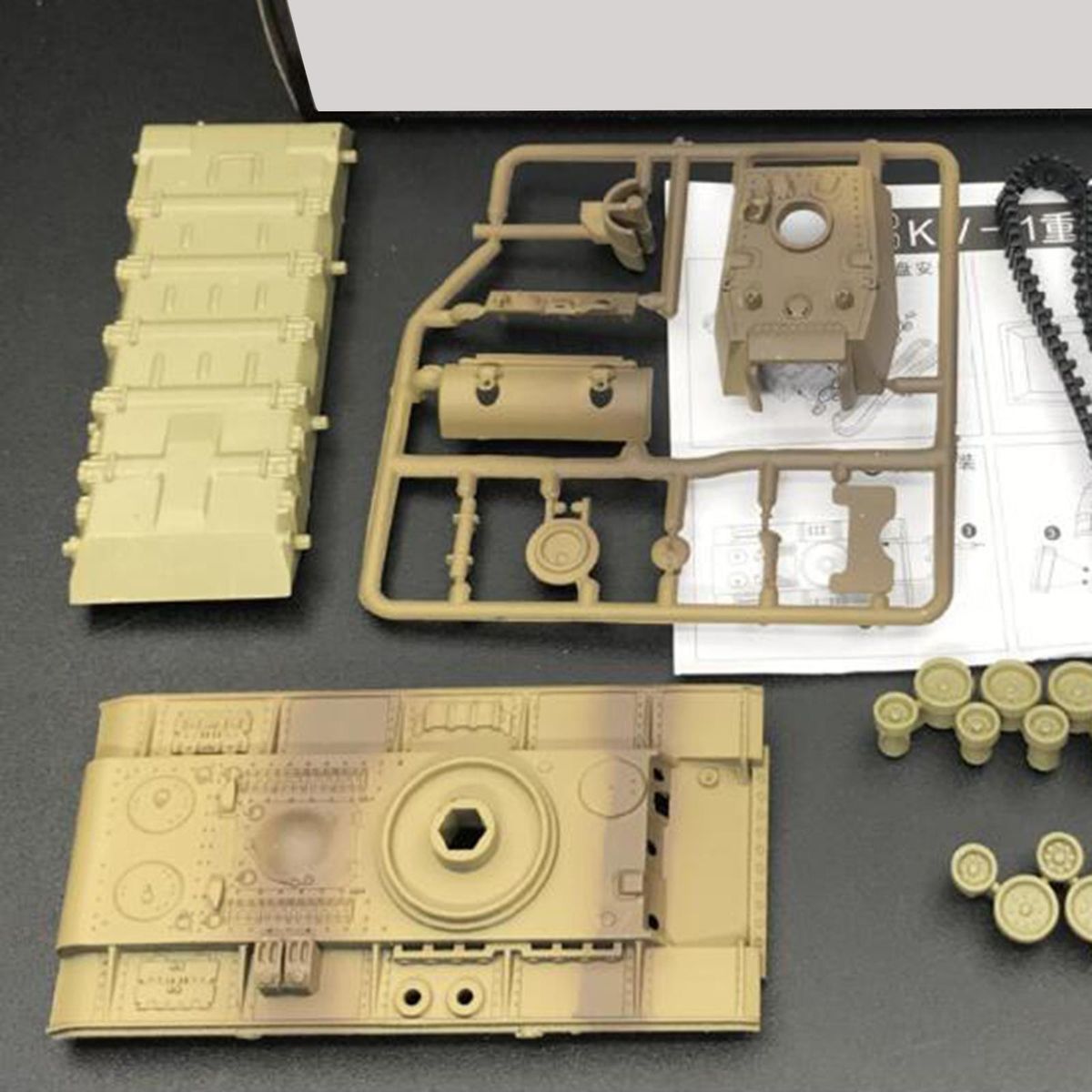 8 Pieces 1/72 Tank Model DIY Assemble Tank Toy For Girls