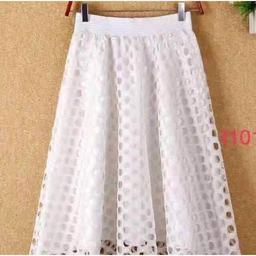 Ladies Lace Skirt - White