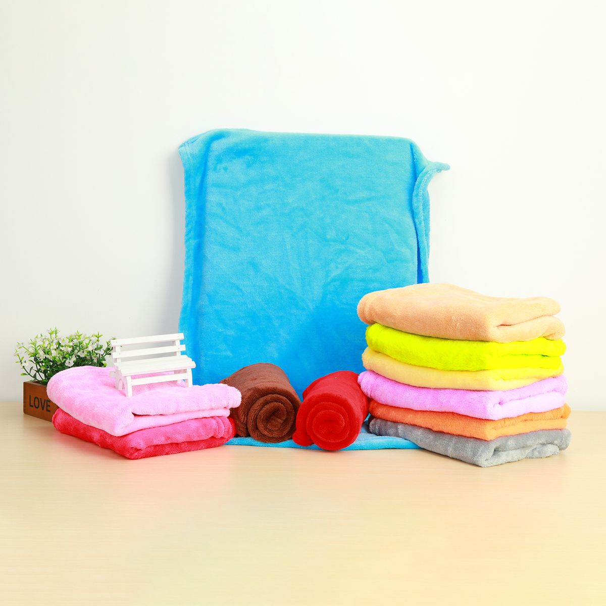Coral Fleece Blankets Super Soft Shaggy Universal Solid-color Fleece Blankets For Sofa-Beige