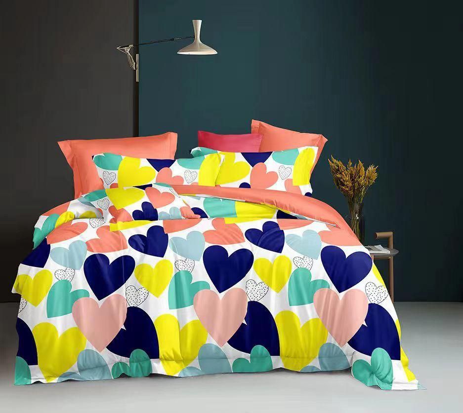 New Unique Fabulous Duvet + Bedsheet + 4 Pillow Case Set.
